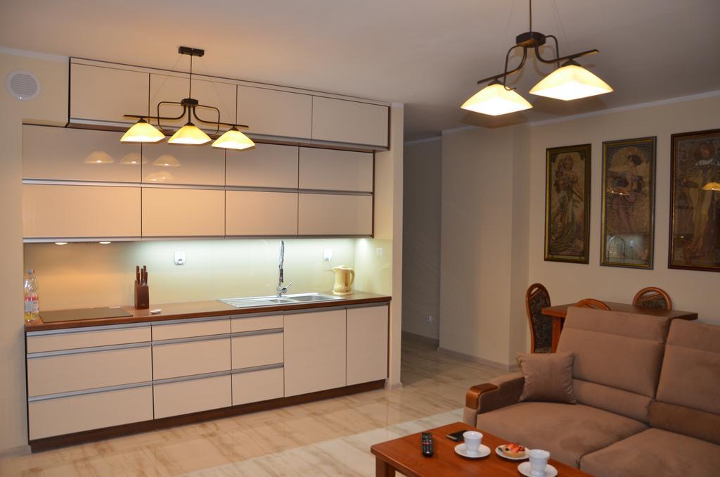 גיז'יצקו Luksusowy Apartament Przy Plazy Niegocin מראה חיצוני תמונה